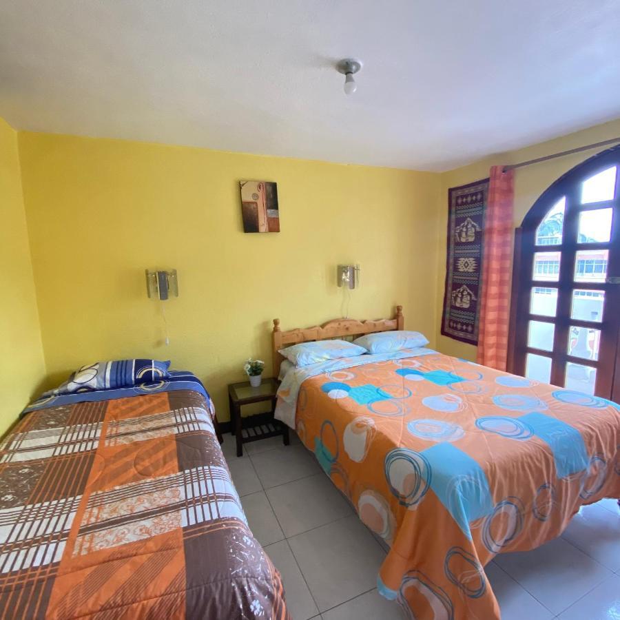 Hostal Chasqui Otavalo Exteriör bild