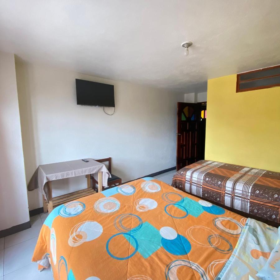 Hostal Chasqui Otavalo Exteriör bild