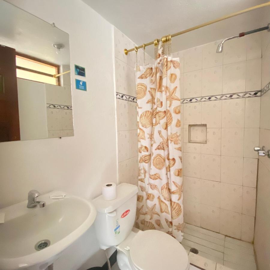 Hostal Chasqui Otavalo Exteriör bild