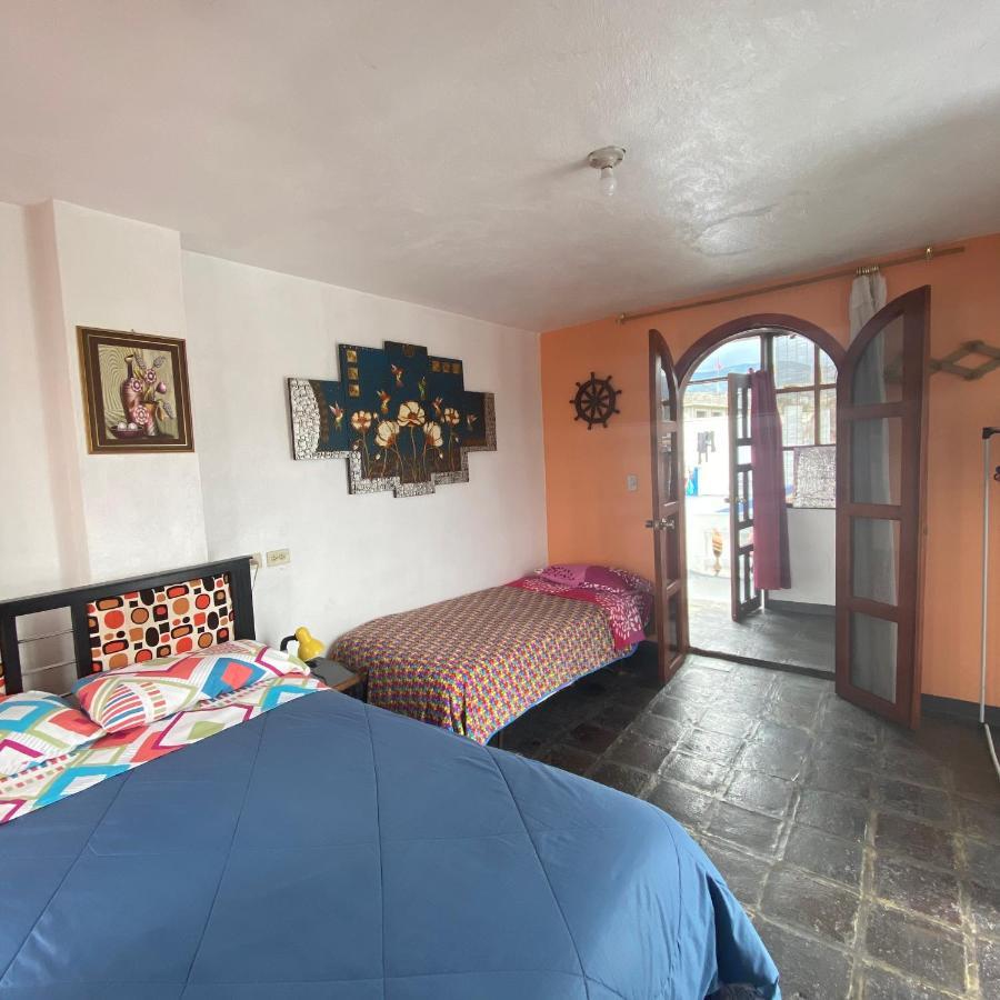 Hostal Chasqui Otavalo Exteriör bild