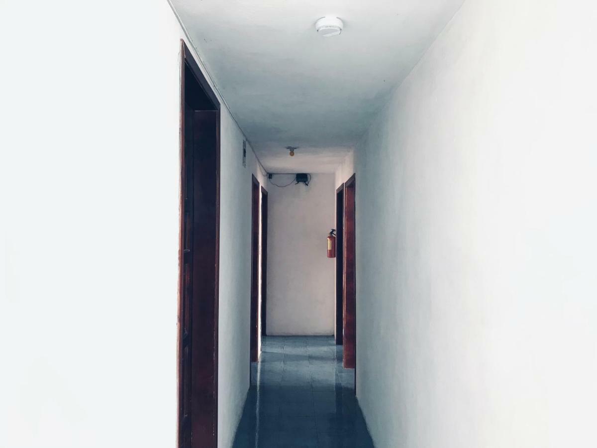 Hostal Chasqui Otavalo Exteriör bild